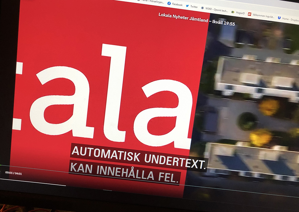Bildskärm med glimt ur vinjett förlokala nyheter från Jämtland, med texten Automatisk undertext, kan innehålla fel.