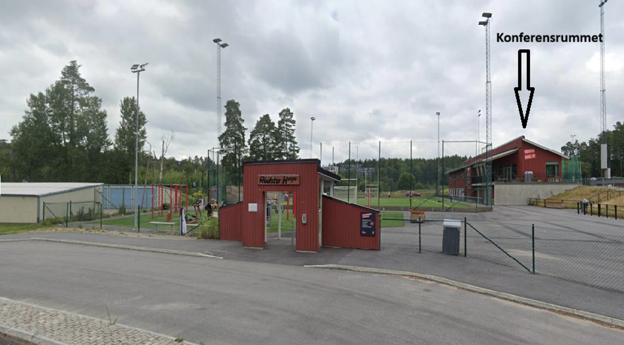 Bild som visar ingången till Röstu hage i Tumba.