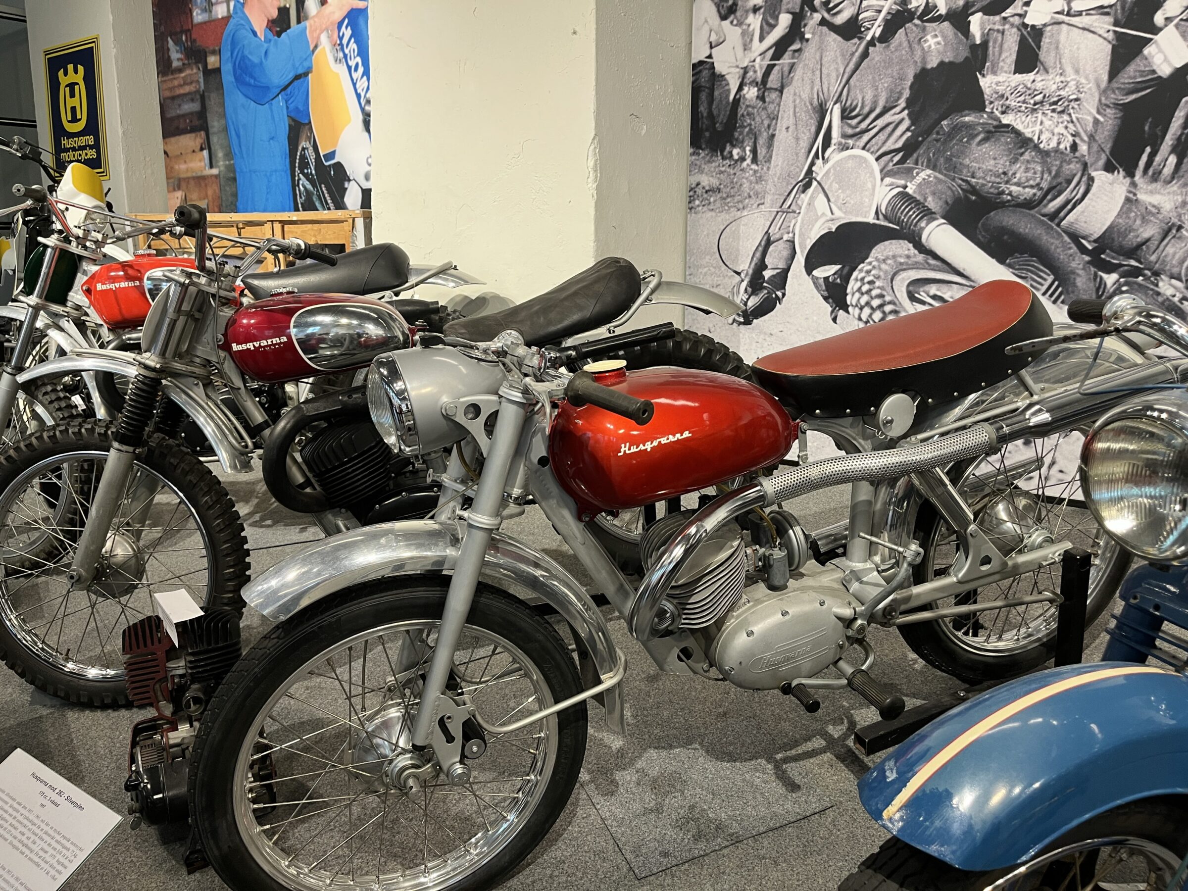 bild på en av de berömda Silverpilarna motorcykel från Huskvarna.